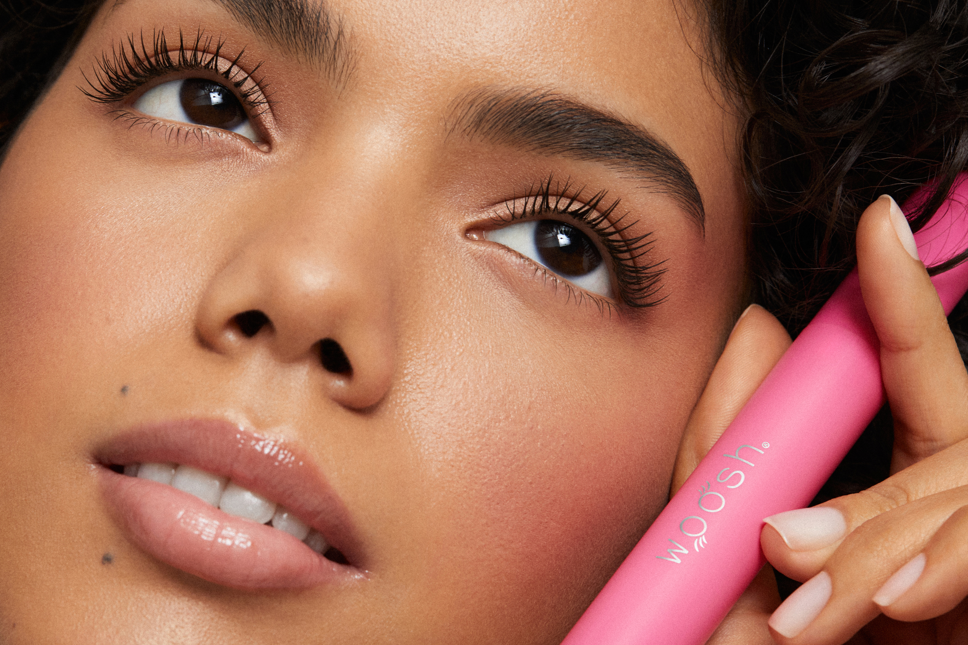 20221102_WOOSH_MASCARA_SAMYA_066_HorCrop